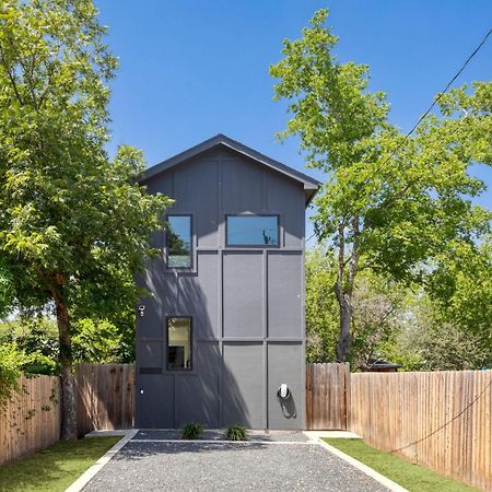 The Heritage Haus - Modern Cabin In Downtown San Antonio 빌라 외부 사진